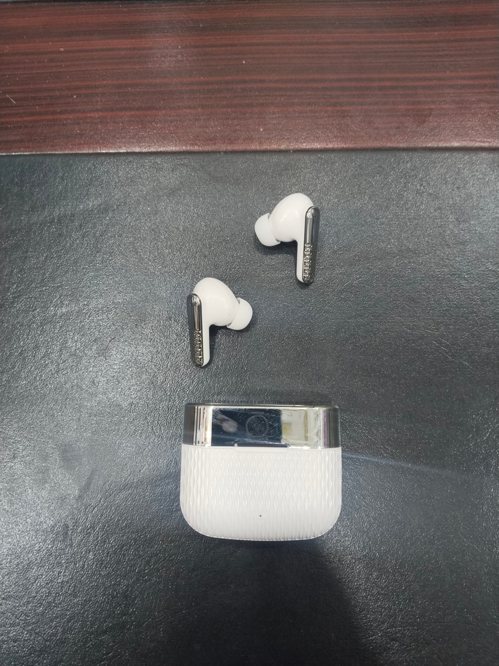 buds pro 5 wireless earbuds – premium sound, fast charging & sleek design buds pro 5 wireless earbuds – premium sound, fast charging & sleek design
