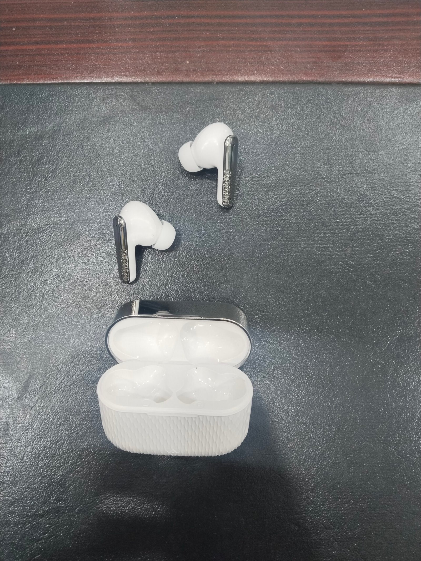 buds pro 5 wireless earbuds – premium sound, fast charging & sleek design buds pro 5 wireless earbuds – premium sound, fast charging & sleek design