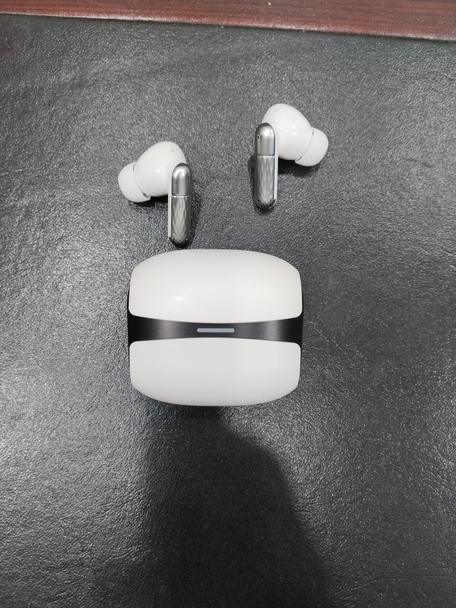 u39 true wireless bluetooth earbuds – 10m range, 4+ hours music playback & charging case u39 true wireless bluetooth earbuds – 10m range, 4+ hours music playback & charging case